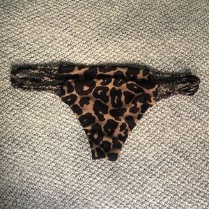 Stone fox swim bottoms